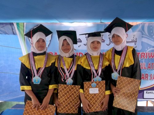 Wisuda 2012