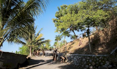Gantikan Senam Pagi Rutin, Santri Ponpes Jabal Hikmah Kompak Gelar Aksi Bulanan 